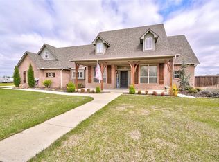 672 Fox Dr, Choctaw, OK 73020