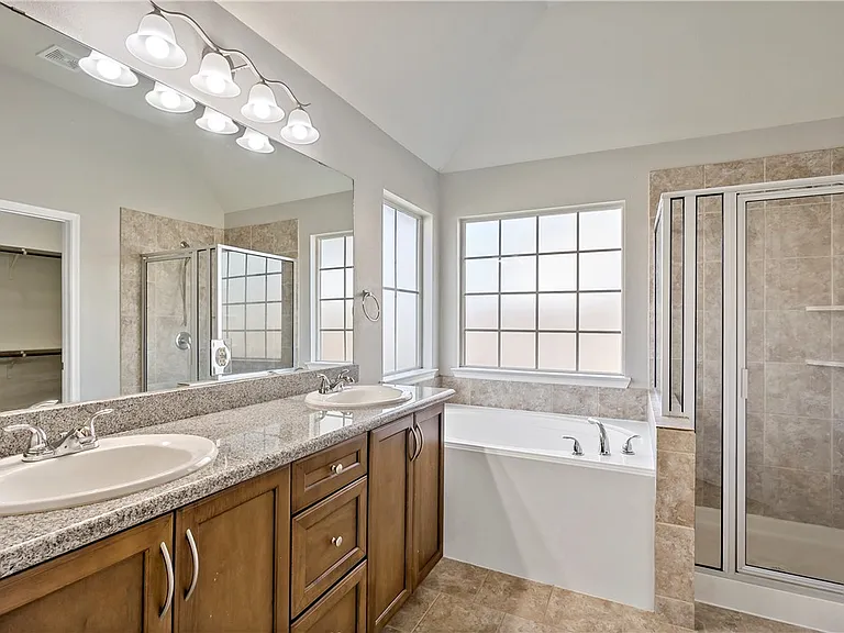15427 Baker Mdw — Photo 15