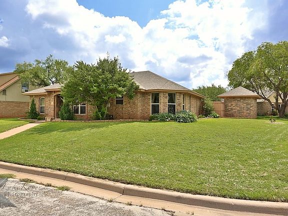 2nd image of 4333 Beall Blvd