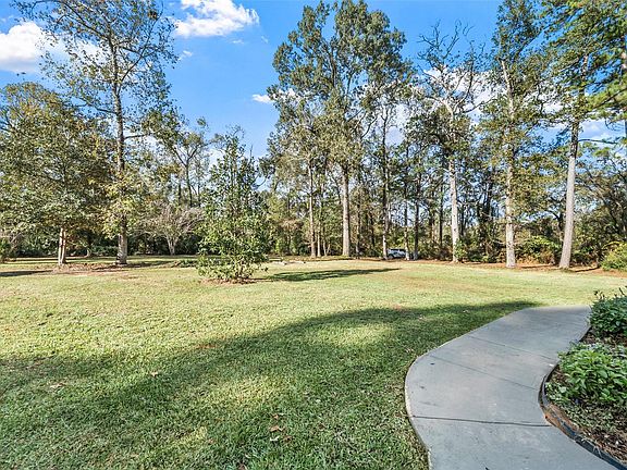 4th image of 1158 Bohlssen Way