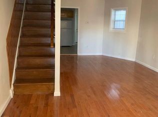 2443 S 3rd St, Philadelphia, PA 19148