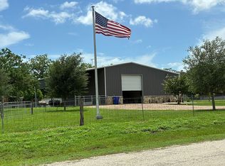 707 Elenora St, Yoakum, TX 77995