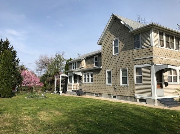 821 Ferguson St