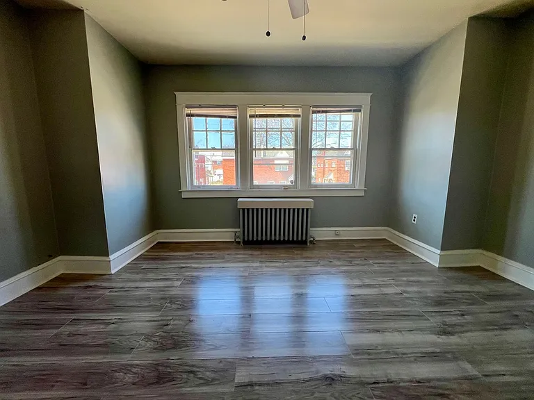 25 W Parkway Ave — Photo 17