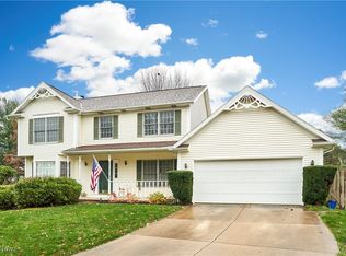 1196 Portsmouth Cir, Medina, OH