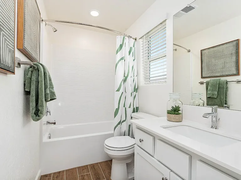 2047 N Wagon Ln — Photo 11