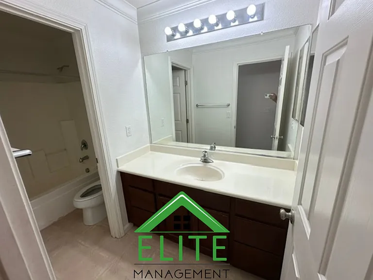 1888 Spaletta Way — Photo 19