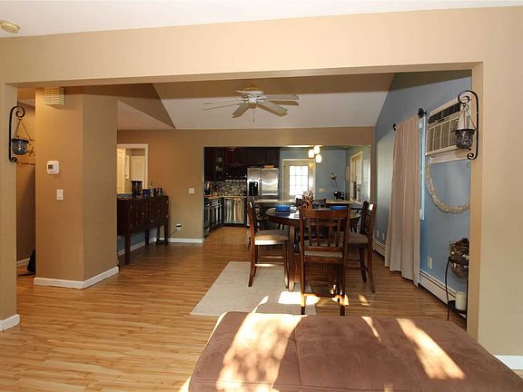 4th image of 1074 North Broadway