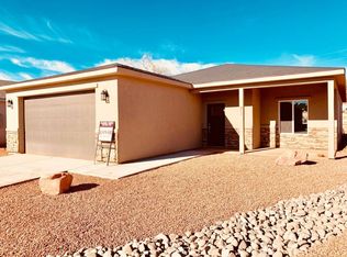 811 E Cedar Cir, Kanab, UT 84741