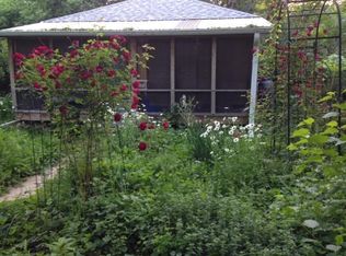 1421 Broadway St, Iowa City, IA 52240