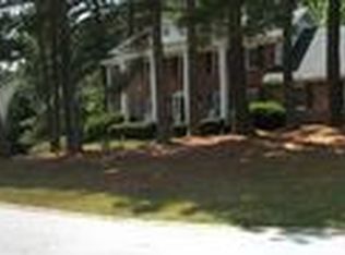 5356 Wynterhall Dr, Atlanta, GA 30338