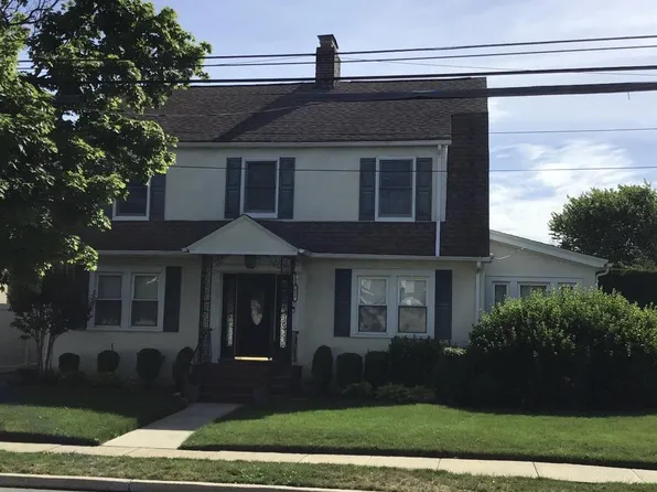 458 Oakland Avenue, Cedarhurst, NY 11516
