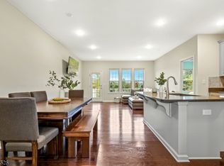 26 Albert Ct, Randolph, NJ 07869
