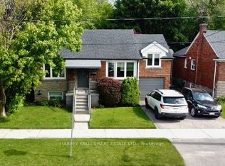 157 Viewmount Ave, Toronto, ON M6B1T5