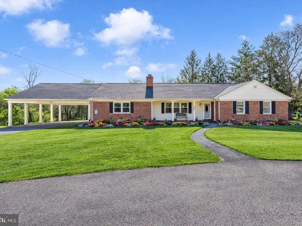 9504 Veirs Dr, Rockville, MD 20850