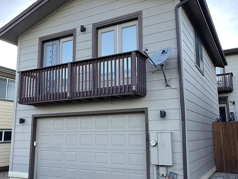 1519 E Payton Way #1 — Photo 1