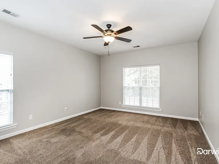 913 Narrows Point Dr — Photo 13