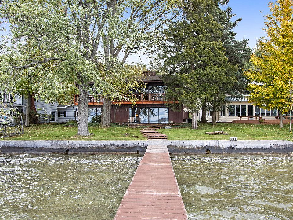 1st image of 972 E Gull Lake Dr