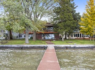 972 E Gull Lake Dr, Augusta, MI 49012