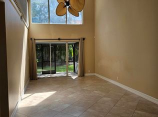 7526 Pinewalk Dr, Pompano Beach, FL 33063