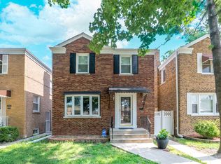 3545 Cuyler Ave, Berwyn, IL 60402