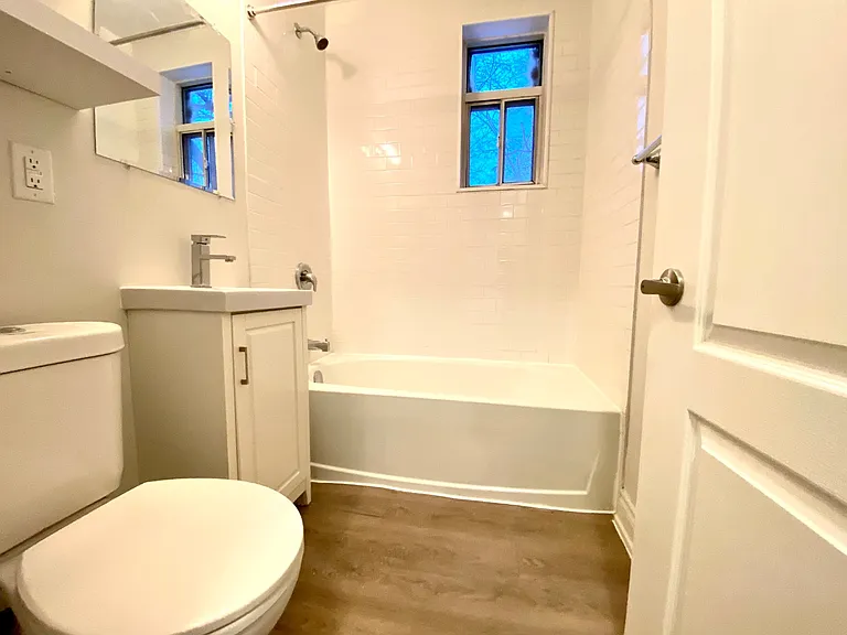 112 Saint Josephs Dr #307 — Photo 8