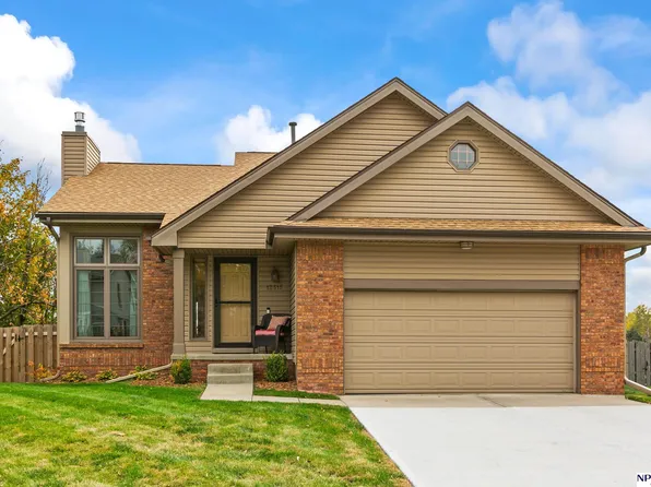 12515 Binney St, Omaha, NE 68164