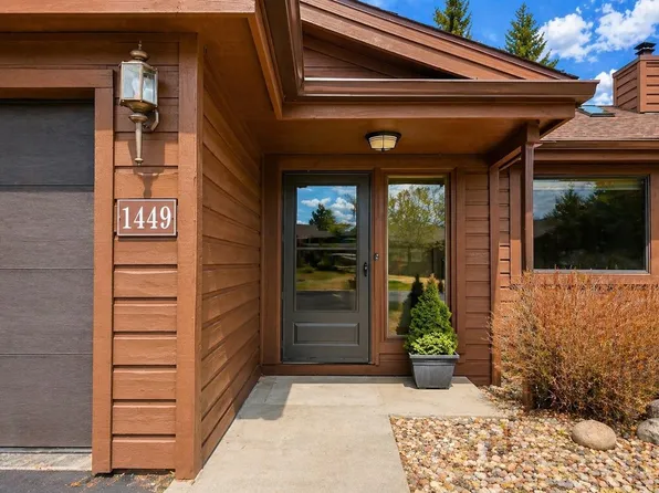 1449 Matthew Cir, Estes Park, CO 80517
