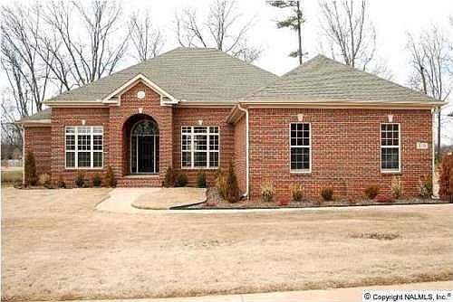 1st image of 119 River Way Ln