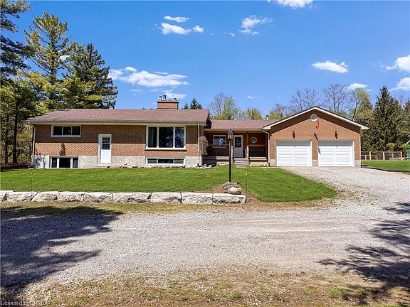 5th image of 43 Pleasant Ridge Rd