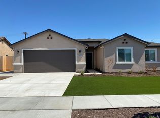 2074 W Ambassador Way, Hanford, CA
