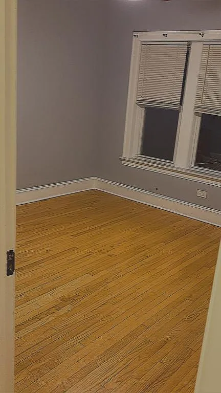 7743 S Kingston Ave — Photo 1