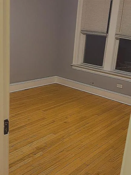 7743 S Kingston Ave — Photo 1