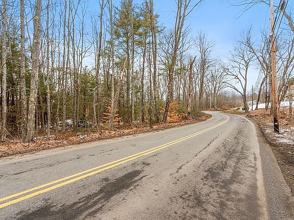 5th image of 43-43A Baldwinville Rd