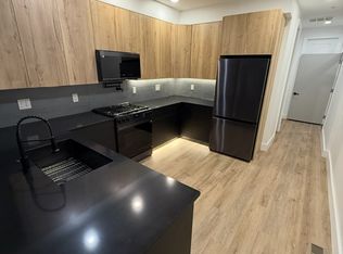 1146 Neal St NE #1, Washington, DC 20002