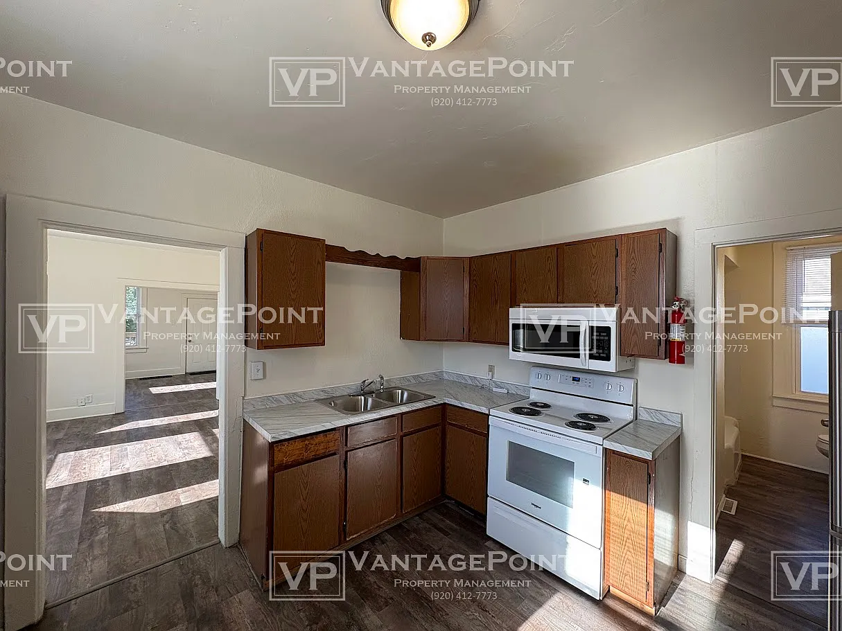 1267 Doty Street - Lower — Photo 2