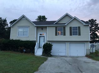324 Oakbrook Village Rd, Columbia, SC 29223