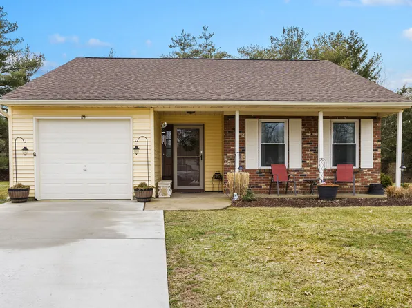 29 Fireside Cir, Columbus, NJ 08022