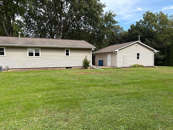 Backyard w/extra lot