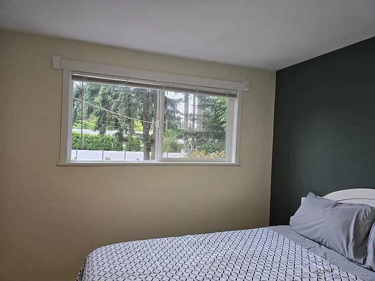 Upper Level | Bedroom 3 | Queen | Desk | 1 large closet with shelf | Room-darkening curtains