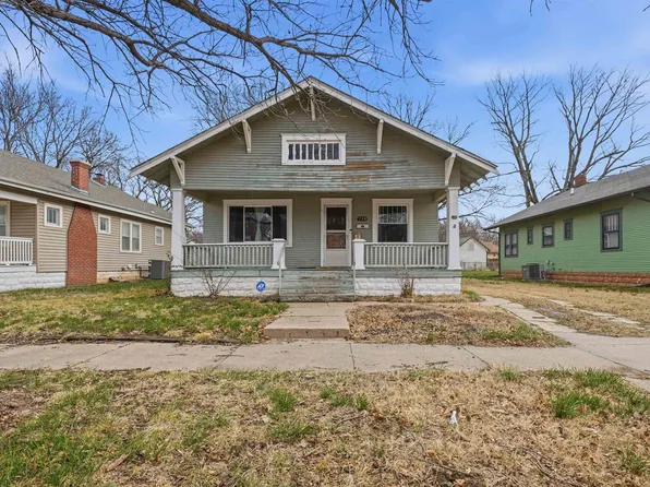 738 S Laura Ave, Wichita, KS 67211