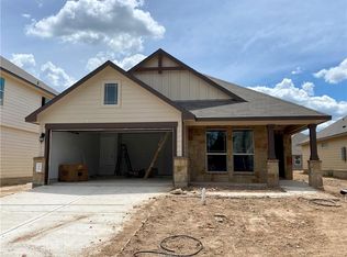 1919 Cartwright St, Bryan, TX 77807