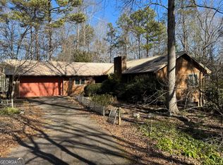 362 Chateau Estates Rd, Lavonia, GA 30553