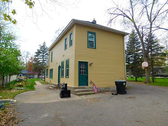 5th image of 807 Park St