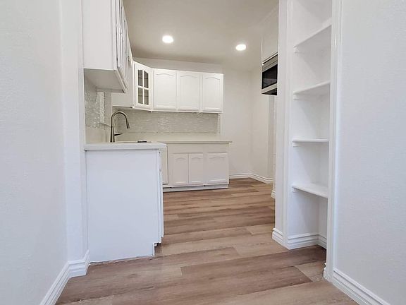 5th image of 5036 2nd Ave