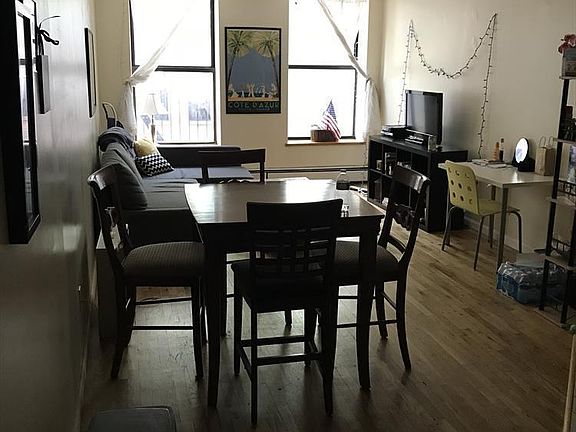 3rd image of 446-448 W 47th St #2B