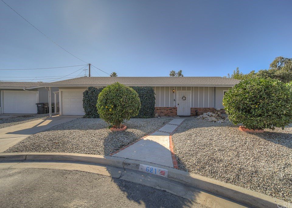 1st image of 621 Barber Dr