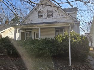 1660 N College St, Decatur, IL 62526