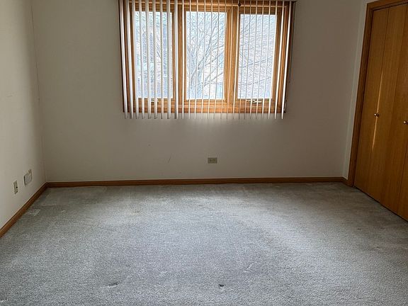 4th image of 5034 Circle Dr APT 209