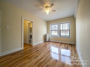 1165 N Dearborn St #203, Chicago, IL 60610